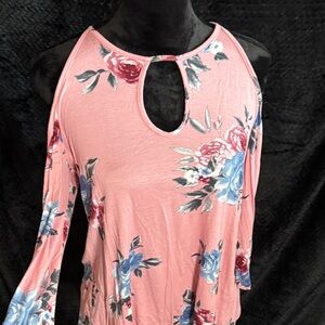 Floral Keyhole Pink Top off shoulder
